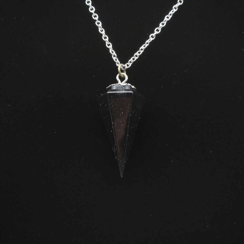 Black Pendulum Pendant Necklace - Picture 4 of 6